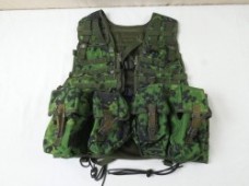 デンマーク軍実物ベスト、新品
