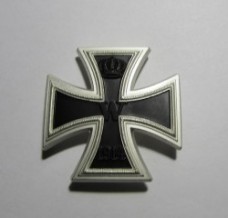 ナチス第一次大戦一級鉄十字章、レプリカ