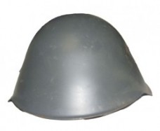 東ドイツ軍　ヘルメット　中古