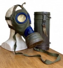 ナチスドイツ軍　ガスマスク　実物　その2