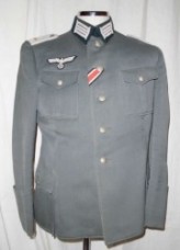 将校服、実物