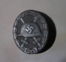 ナチスドイツ軍　戦傷章　実物