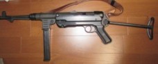 ナチスドイツ軍　MP40　モデルガン　マルシン製　実物マガジン付き　中古その2