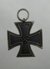 ナチスドイツ軍　2級鉄十字章　実物