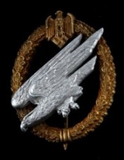 ナチスドイツ空軍降下章1型、実物
