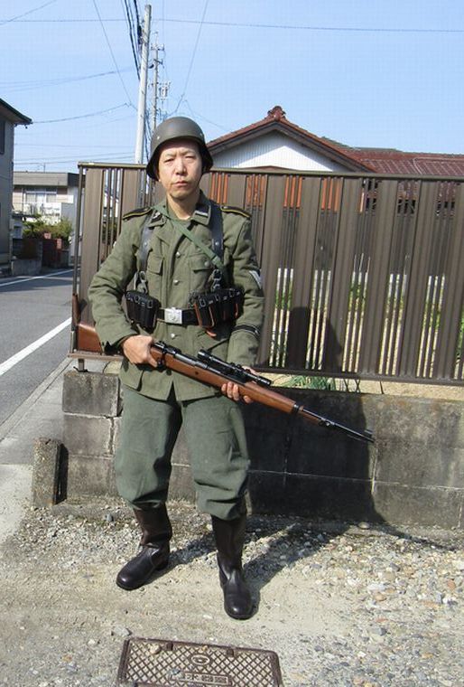 ナチス軍服でサバゲーを!!! | ナチス軍服販売 BWドイツ軍服販売 各国