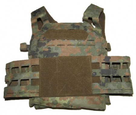 BWドイツ軍　プレートキャリア&防弾プレート　レベル4