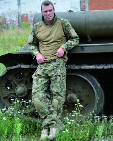 BWドイツ軍服、コンバットシャツ&パンツ、ウッドランド迷彩上下セット Mil-Tec製