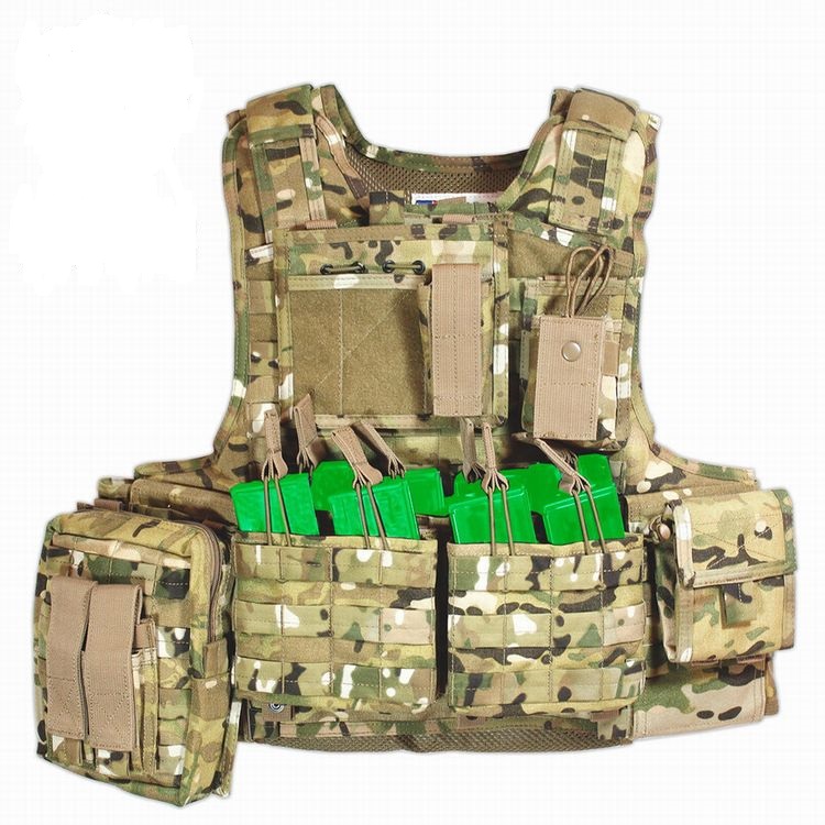 イギリス軍MTP迷彩プレートキヤリヤベスト、実物新品、サバゲー用品