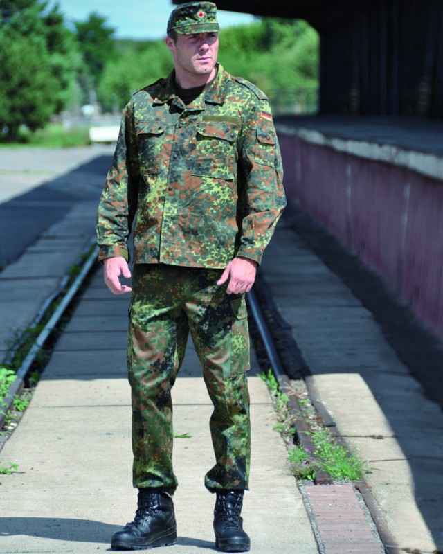 BWドイツ軍服、ズボン、新品、サバゲー用品