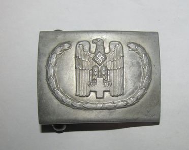 ナチスドイツ軍　赤十字バックル　レプリカ