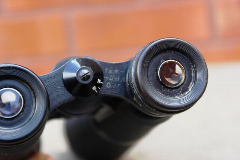 ナチスドイツ軍 8倍50ミリ双眼鏡、実物 | ナチス軍服販売 BWドイツ軍服