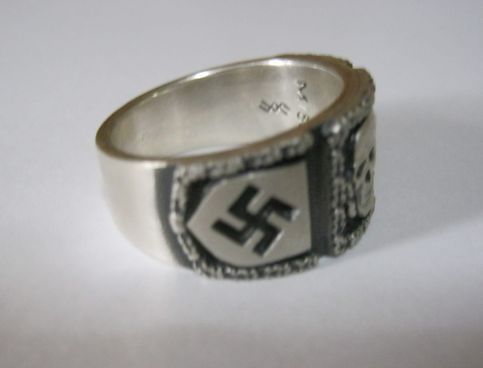 SS髑髏リング②、銀製 | ナチス軍服販売 BWドイツ軍服販売 各国