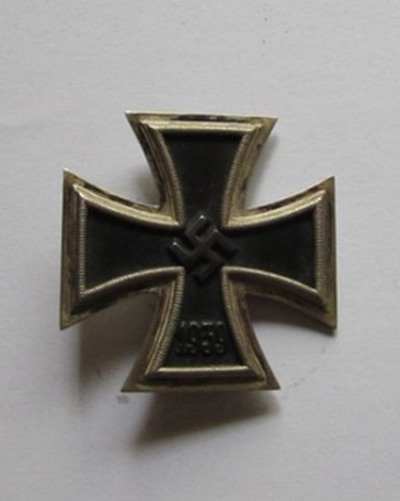 ナチスドイツ軍 一級鉄十字章 実物 | ナチス軍服販売 BWドイツ軍服販売 通販オンラインショップ 製 soval 一級鉄十字 ドイツ軍 実物 rudolf 個人装備