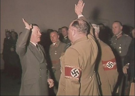 ヒトラーカラー写真