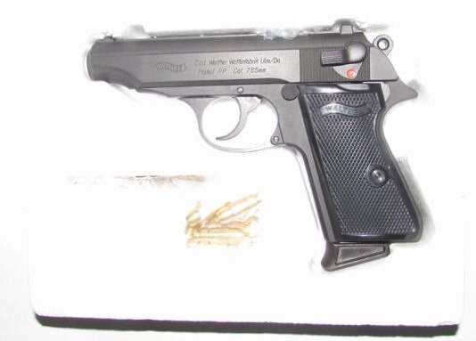 ナチスドイツ軍　ワルサーPPK/Sモデルガン+ホルスター