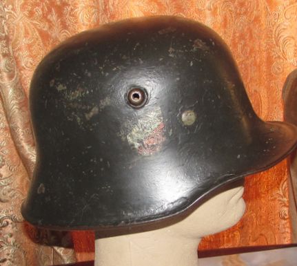 ナチスドイツ軍　国防軍ヘルメット　ダブルデカール　実物