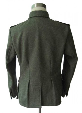 ナチスドイツ軍　M42軍服　レプリカ