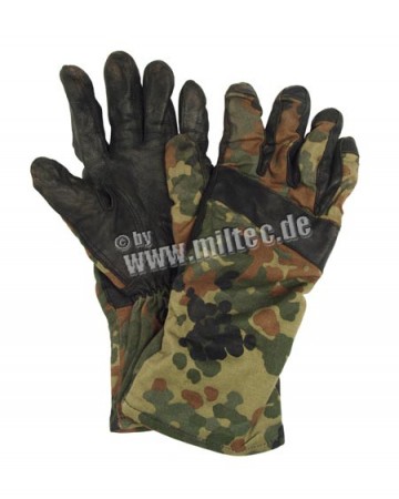 ドイツ軍BW最新装備、手袋中古極上品、サバゲー用品
