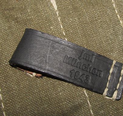 ナチスドイツ軍　MP40ポーチ　カナダ製　レプリカ