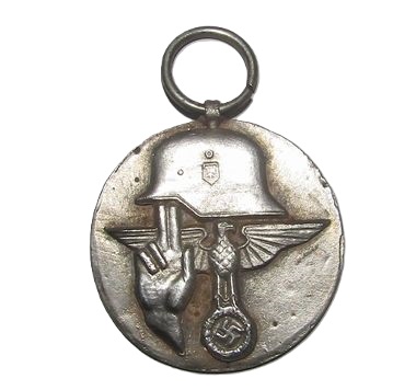 ナチスドイツ軍　ヒトラーメダル