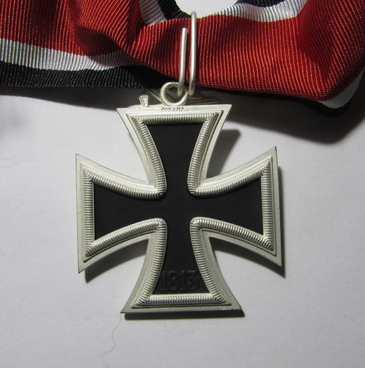 ナチスドイツ軍柏葉剣付き騎士十字章、レプリカ | ナチス軍服