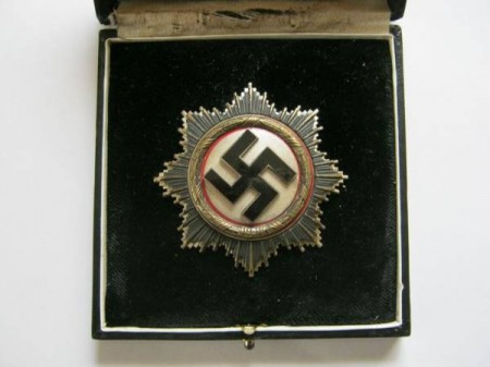 ナチスドイツ軍　ジャーマンクロス、ゴールド実物C.F. Zimmermann 製、授与賞付き