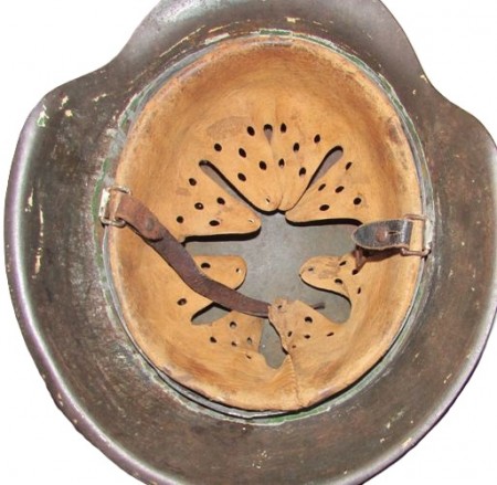 ナチスドイツ軍　シングルデカールM42ヘルメット　実物